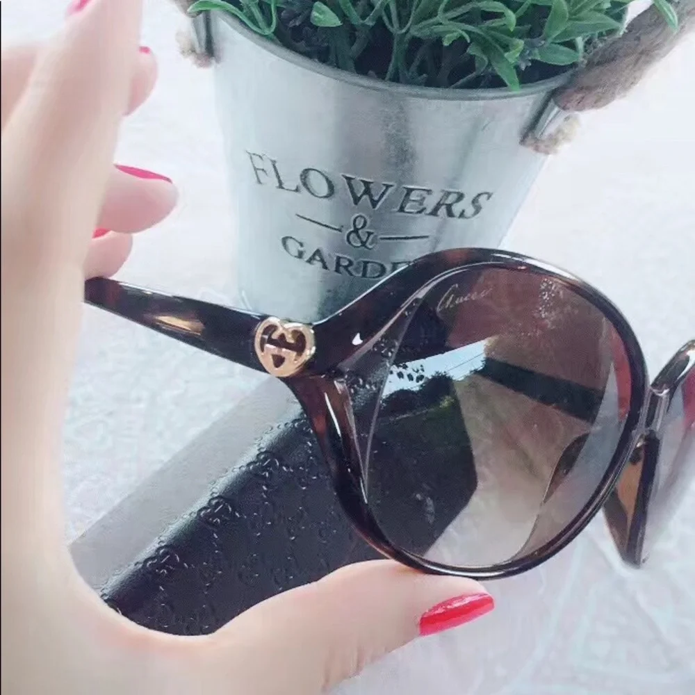 Gucci sunglasses